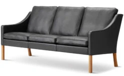 Mogensen 2209 Three Seat Club Sofa -Fritz Hansen Sales 2209 three seat club sofa borge mogensen fredericia 2