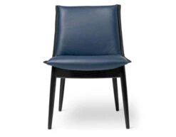 E004 Embrace Chair 17 E004 Embrace Chair -Fritz Hansen Sales e004 embrace chair eoos carl hansen 3