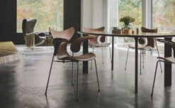 Fritz Hansen Lily Armchair -Fritz Hansen Sales lily armchair arne jacobsen fritz hansen 6a9e214cf3