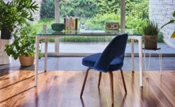 Saarinen Executive Side Chair With Wood Legs -Fritz Hansen Sales saarinen side chair wood legs eero saarinen knoll 11